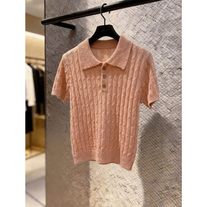 Korean-Style Pink Polo Collar Cable-Knit Short-Sleeve Sweater for Women, Unique and Beautiful for Summer, Slim-Fit Top with a Turn-Down Collar