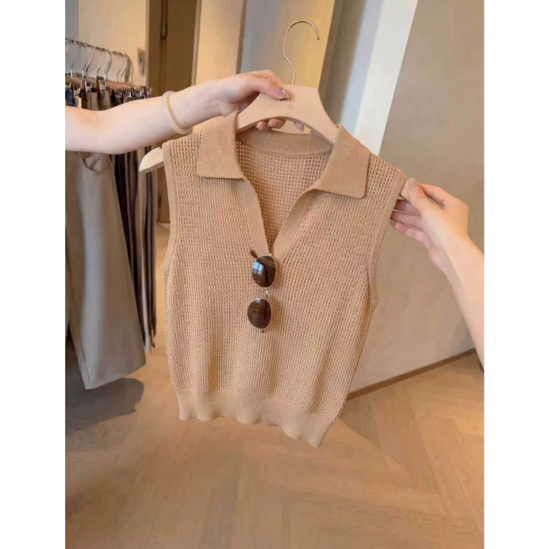 Old Money Style Khaki Polo Collar Hollow Knit Vest for Women, Summer Casual Versatile Slimming Sleeveless Top Old Money Style Khaki Polo Collar Hollow Knit Vest for Women, Summer Casual Versatile Slimming Sleeveless Top