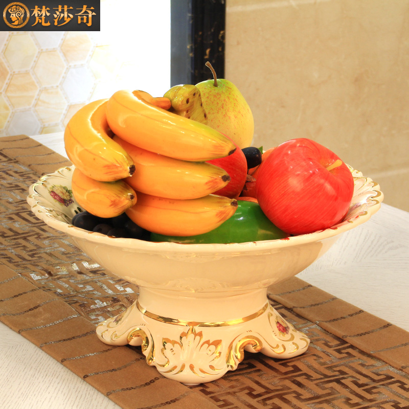 Vatican Sally 's European compote 2018 new key-2 luxury large ceramic fruit bowl sitting room adornment furnishing articles wedding gift