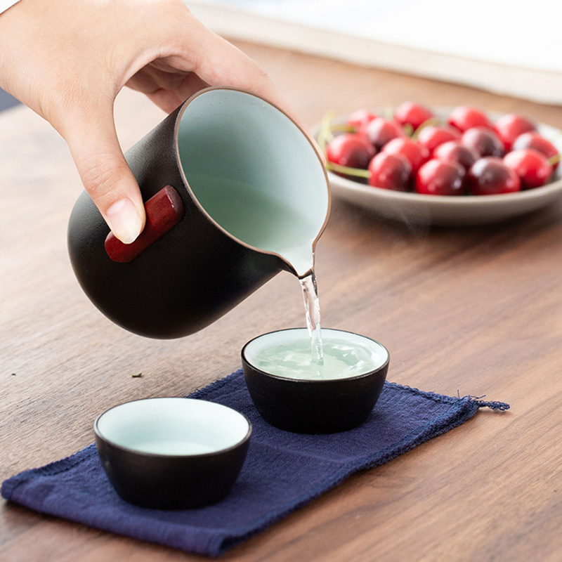 Lines of plain black pottery to crack a pot of trill travel tea set fourth suit portable bag take the teapot tea cup
