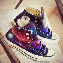 Pull back hand-painted canvas shoes for men and women Korean version high-top fantasy starry sky students versatile hot modified couple graffiti casual shoes