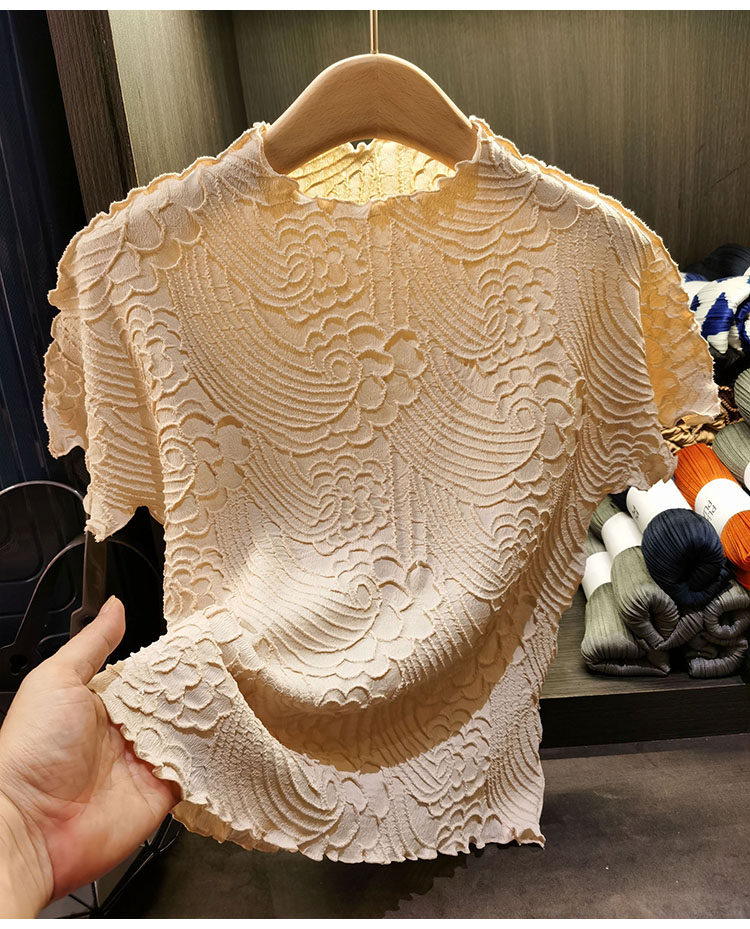 Áo thun nữ cổ tròn tay ngắn họa tiết mây cổ điển xếp ly viền bèo nhún — Màu đen, X mơ, Màu hồng, Màu xanh đậm chi tiết 4