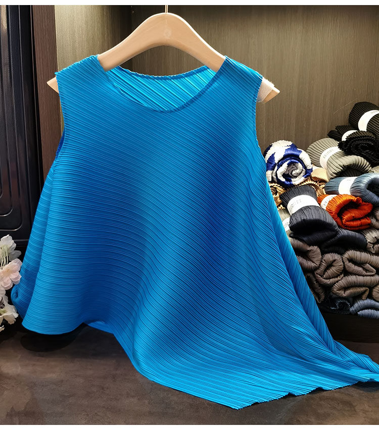 Áo ba lỗ nữ xếp ly suốt đời dáng rộng mỏng nhẹ mùa hè — Tím hoa cà, Màu đen, Màu đỏ cam, Màu xanh nước hồ chi tiết 11
