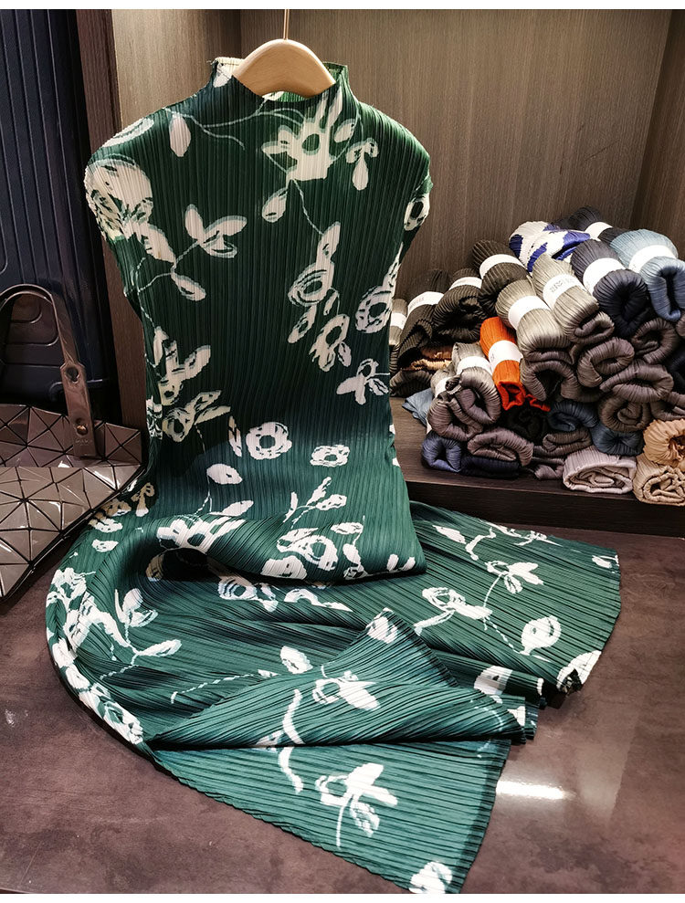 Đầm maxi nữ cổ đứng tay ngắn in họa tiết xếp ly xẻ tà — Màu đen, Màu xanh lá, Màu mơ chi tiết 14