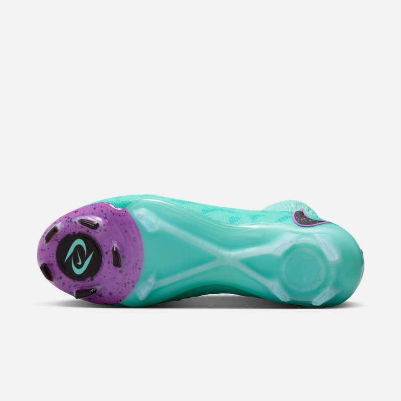 Футбольные кроссовки Nike Phantom Luna Elite FG Nike Monthly мужские зимние FN8405