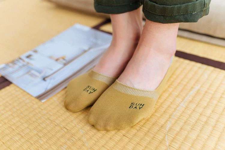 7 cặp mùa xuân và mùa hè người đàn ông mới của vớ chữ tiếng anh tuần nam vớ cotton nam vớ vô hình thời trang cá tính màu rắn