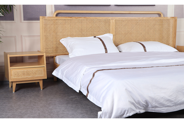 Giường ngủ bằng gỗ Bắc Âu 1,5 m 1,8 m nội thất phòng ngủ INS giường đôi hiện đại tối giản Nhật Bản - Giường giường gỗ gấp thông minh