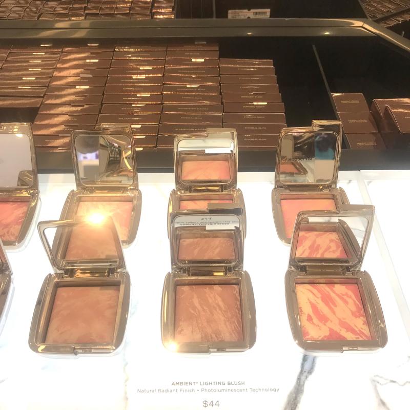 Má hồng HOURGLASS Blush Ambient Lighting Blush Violet Brightening Brightening Rouge phấn má too faced