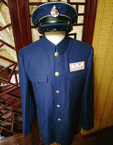 A 50-style common sea dress for the sea.