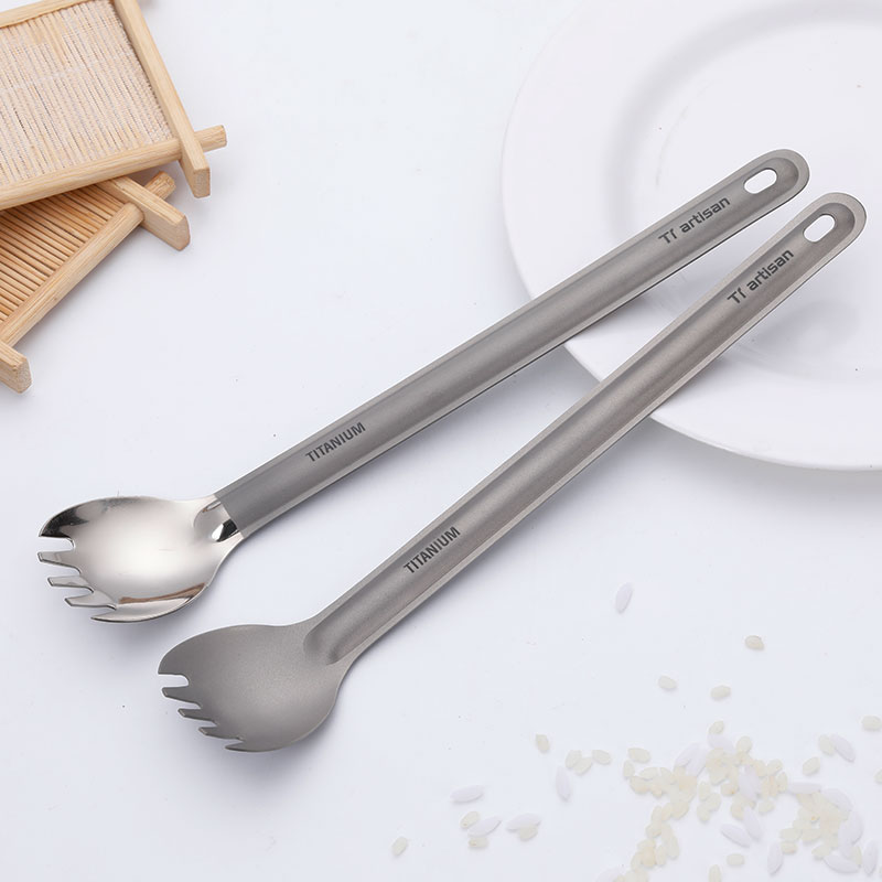 Tiartisan Titanium Artisan Outdoor Picnic Tableware Lightweight Multipurpose Picnic Pure Titanium Long Handle Fork Spoon Ta8121