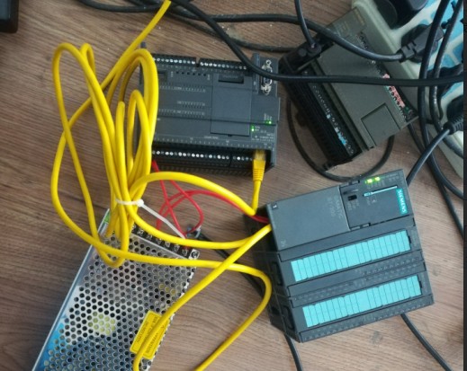 Siemens S7-300 PLC and Siemens S7 - 200smart PLC Ethernet Communication Program