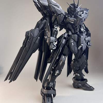 In-stock hardware model 鍂 xin model MGEX Assault Freedom Midnight Legend Assembly Series mecha