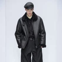 2020 winter new imported Merino fur one-piece leather mens short lapel catwalk fur coat tide