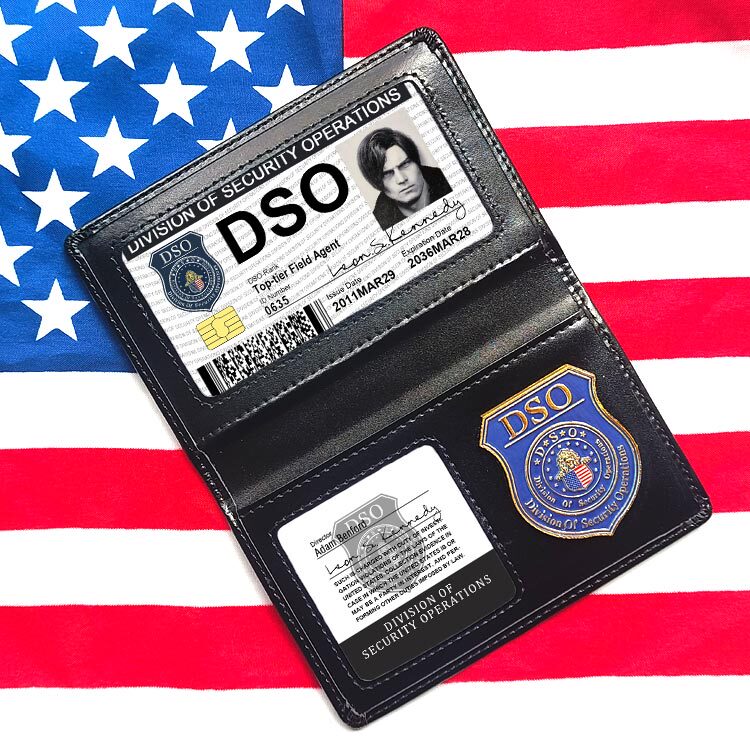 Resident Evil Game Virtual Organization Security and Peacekeeping Organization Dso Badge Holder Metal Badge Card Holder Lyon Edition