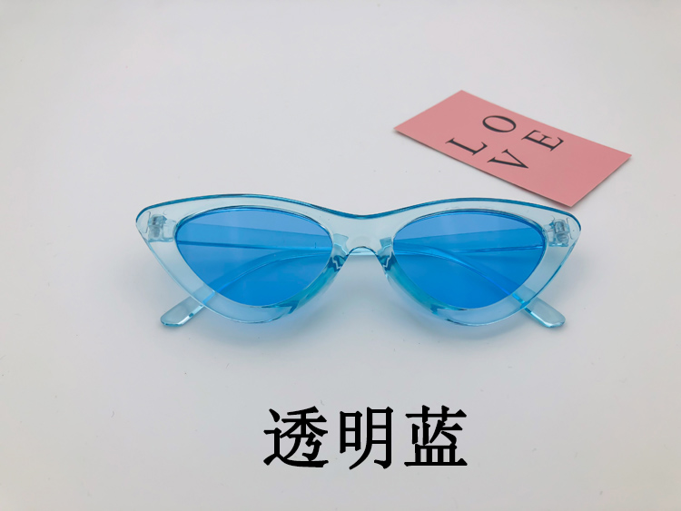 Kính râm châu Âu và Mỹ xu hướng retro nóng bỏng mắt mèo nóng bỏng kính râm cổ điển Elvis kính bảo vệ mắt