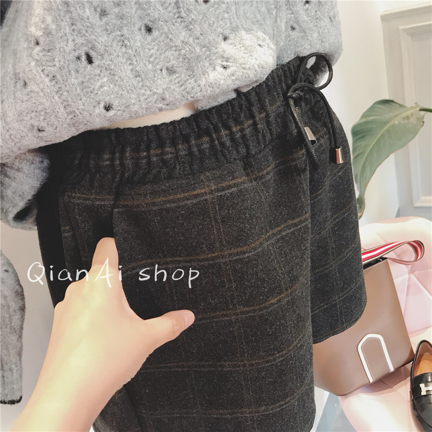 Mùa đông 2018 mới quần short len ​​kẻ sọc Hàn Quốc J0761 thoi trang cong so