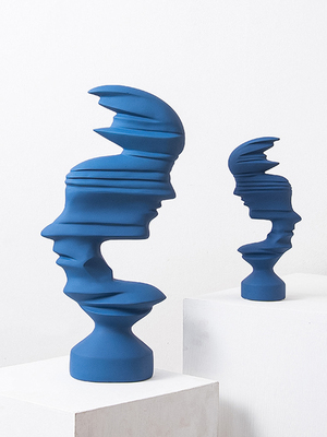 黑白哑光抽象人物摆件现代简约售楼部酒店玄关电视柜树脂大装饰品