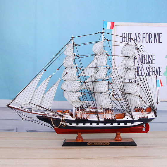 Smooth sailing decoration sailboat model wooden ship model office wine cabinet home decoration opening gift