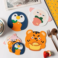 Douyin Такая же чистая красная теплоизоляция, противная подушка для домашней подушки для домашней чаши Симпатичная водонепроницаемая масляная подушка