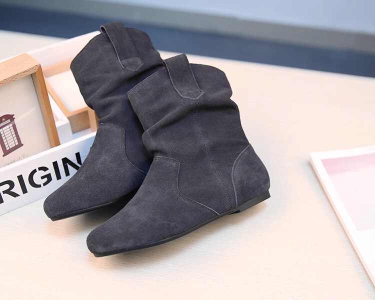 Women's Short Boots for Spring and Autumn 2024, New Style Short Suede Ankle Boots, Genuine Leather, Flat Sole, Autumn Flat Heel, Pleated Suede Women's Short Boots for Spring and Autumn 2024, New Style Short Suede Ankle Boots, Genuine Leather, Flat Sole, Autumn Flat Heel, Pleated Suede