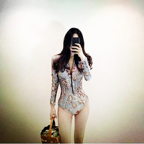 Long sleeve one-piece swimsuit womens 2021 new exploits conservative Belly Button slim South Korea Bubbles Spa Sunscreen Swimsuit