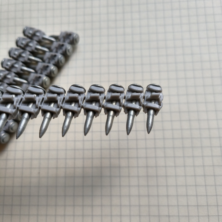 Bx4 Steel Nails, Wall Nails, Hilly's Shrink Rod Row Nails, Exported to Europe, Continuous Row Nails, Decoration Nails with Strong Penetrating Power Bx4 Steel Nails, Wall Nails, Hilly's Shrink Rod Row Nails, Exported to Europe, Continuous Row Nails, Decoration Nails with Strong Penetrating Power