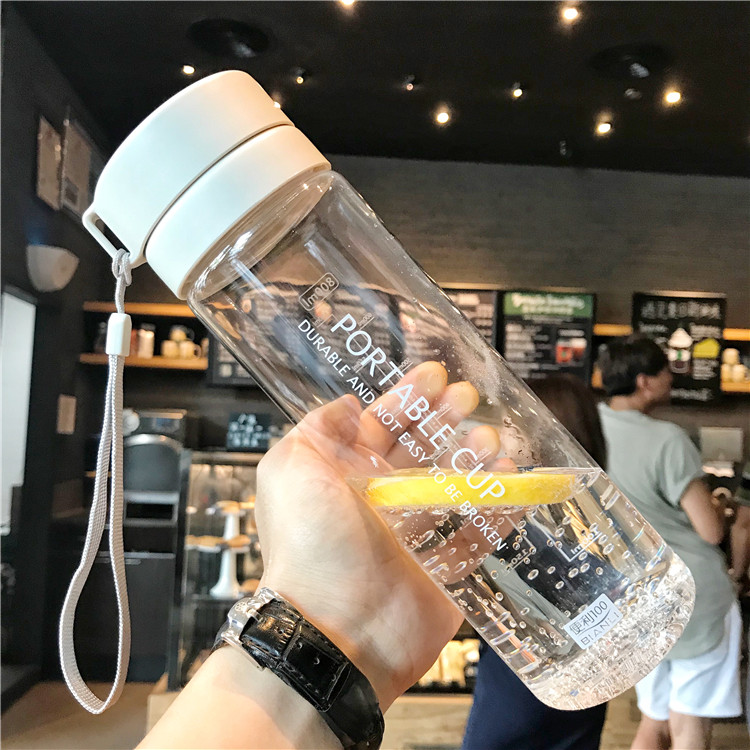 Korean version of the sports large-capacity plastic cup male and female students couple creative portable with tea separated fresh water cup