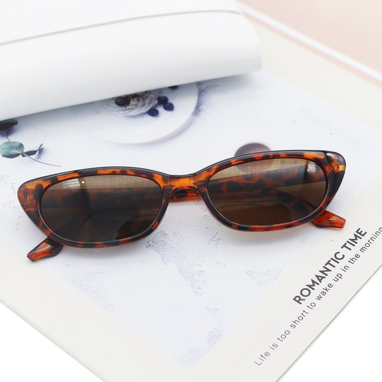 2024 New Black Sunglasses ins Trendy Korean Style Internet Celebrity Retro Small Frame Hip-Hop Sunglasses for Small Faces