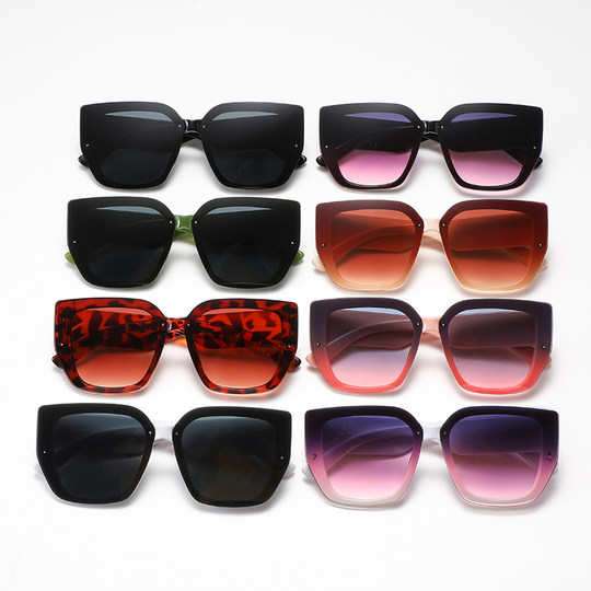 European and American Style Large Frame Sunglasses with a High-End Feel, Make the Face Look Smaller, New Autumn Collection, Trendy Women's Sunglasses for Stylish Outings