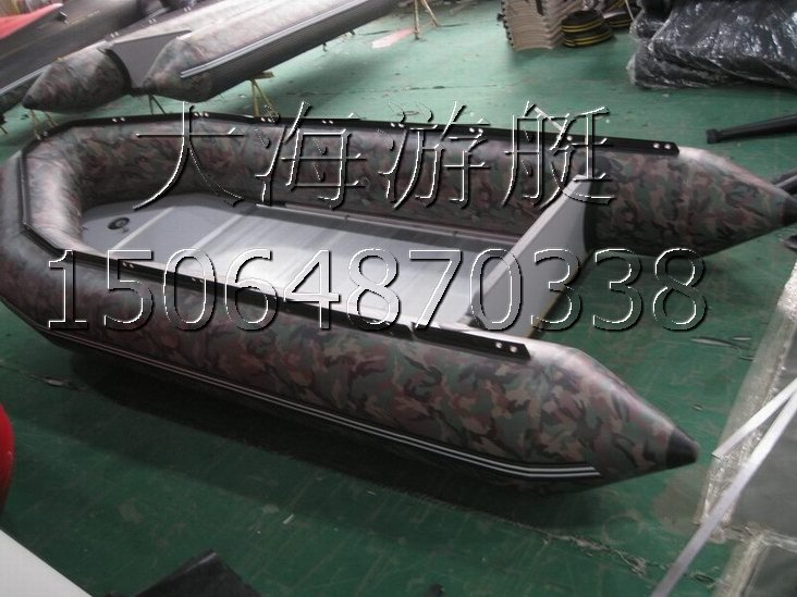 Manufacturer direct marketing camouflage thickened rubber dinghy boat fishing inflatable boat leather canoeing disaster relief aluminum alloy boat 