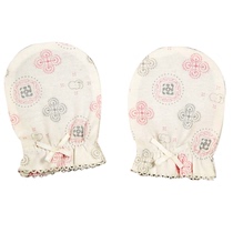 Liyingfang baby clothes accessories baby spring clothes handbags and footbags pure cotton anti-scratch gloves and footmuffs 2018 new style