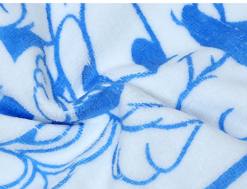 Coffret cadeau pour nouveau-né DISNEY serviette - Ref 1959023 Image 11