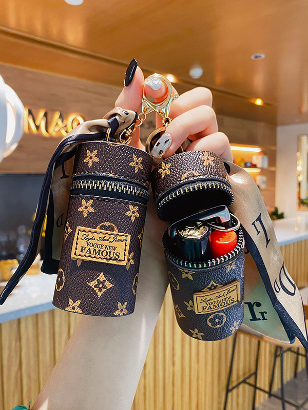 European and American Fashion Retro Cylindrical Coin Purse Girl Lipstick Case Bucket Portable Earphone Bag Car Keychain New Style