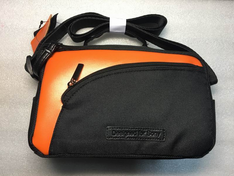 Sony digital camera bag DCR-PC101E DCR-PC105E original package photo package