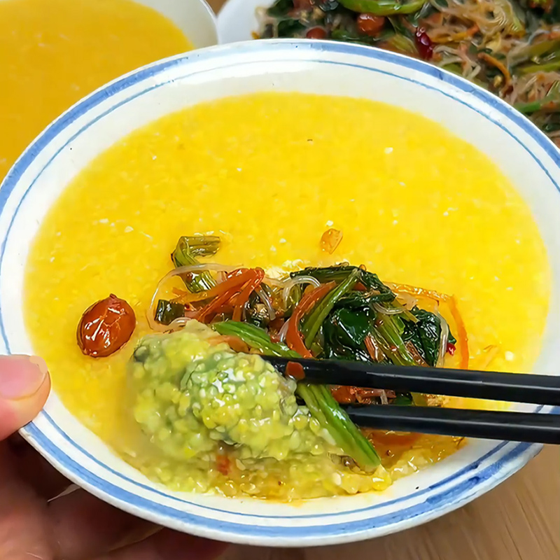 包谷饭怎么蒸才松软好吃？手把手教你正确姿势，绝绝子的小窍门！
