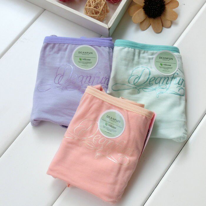 Four Die Anfen underwear women's shorts Lenzing viscose package buttocks simple flat angle solid color green soft