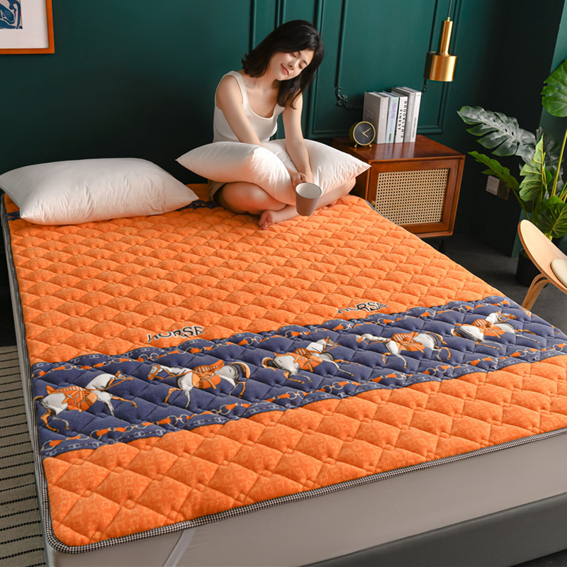 Winter Mattress Topper, Washable, Foldable, Thin Flannel Mattress Pad, Fleece-Lined, Warm, Thick Plush Bed Mat Winter Mattress Topper, Washable, Foldable, Thin Flannel Mattress Pad, Fleece-Lined, Warm, Thick Plush Bed Mat