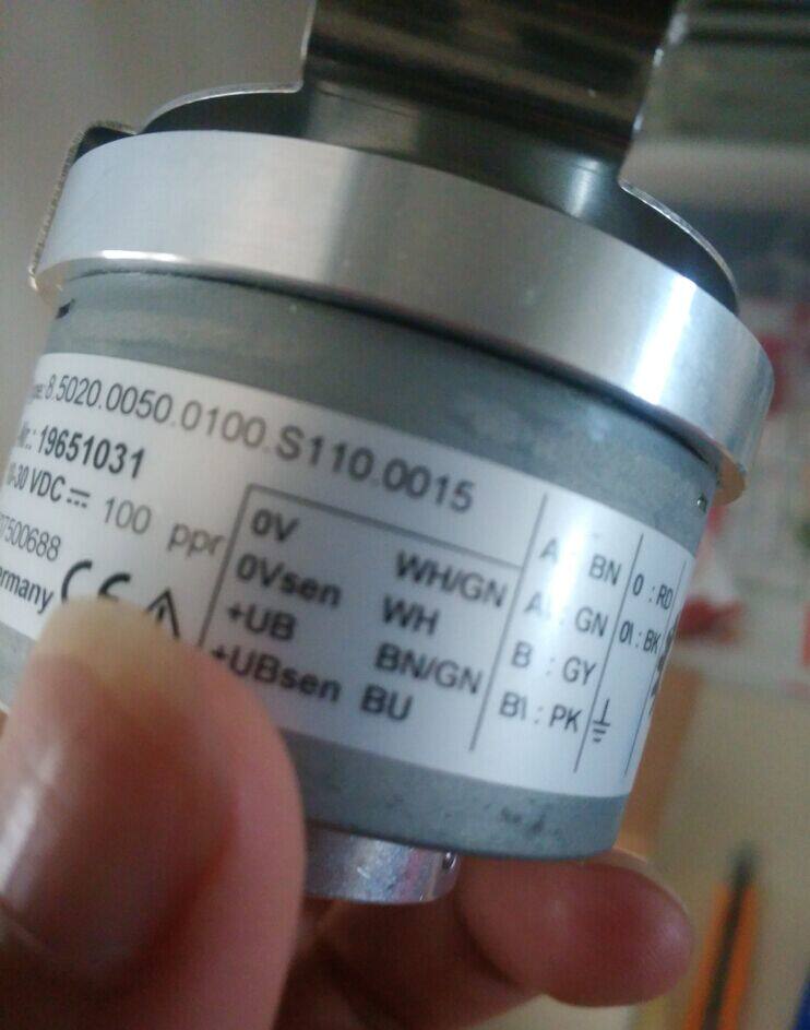 kubler Incremental speed encoder 8 5020 0050 2048 s110 0015 In stock New