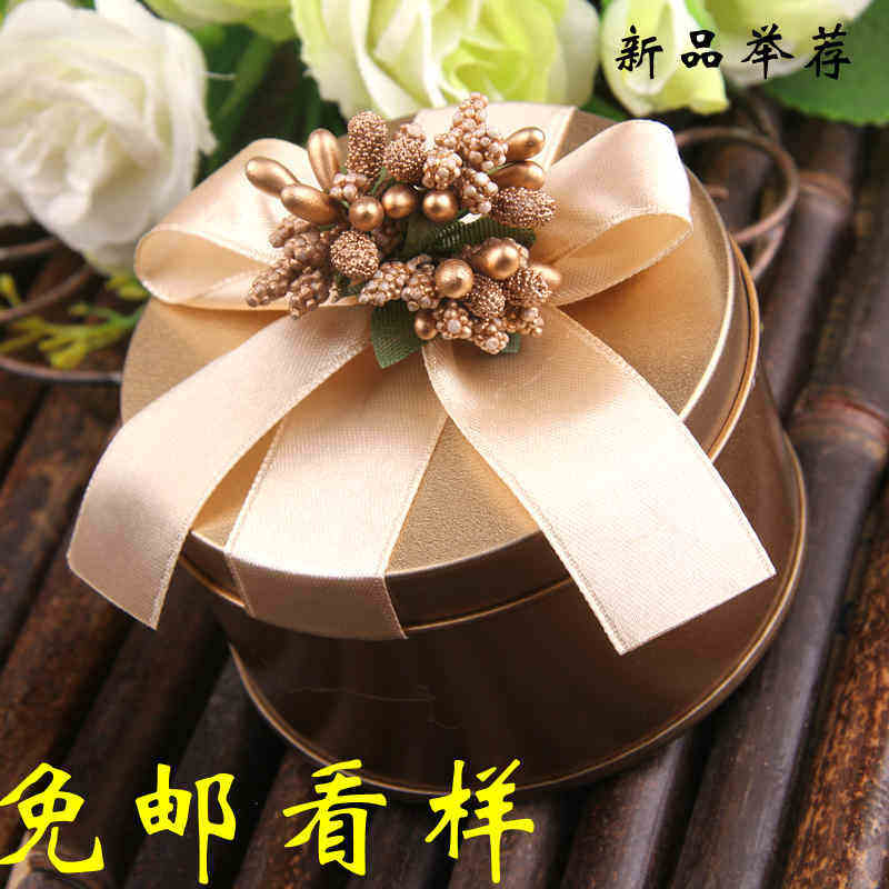 Wedding candy box tinplate box personalized candy box packing box creative round European gift box wedding