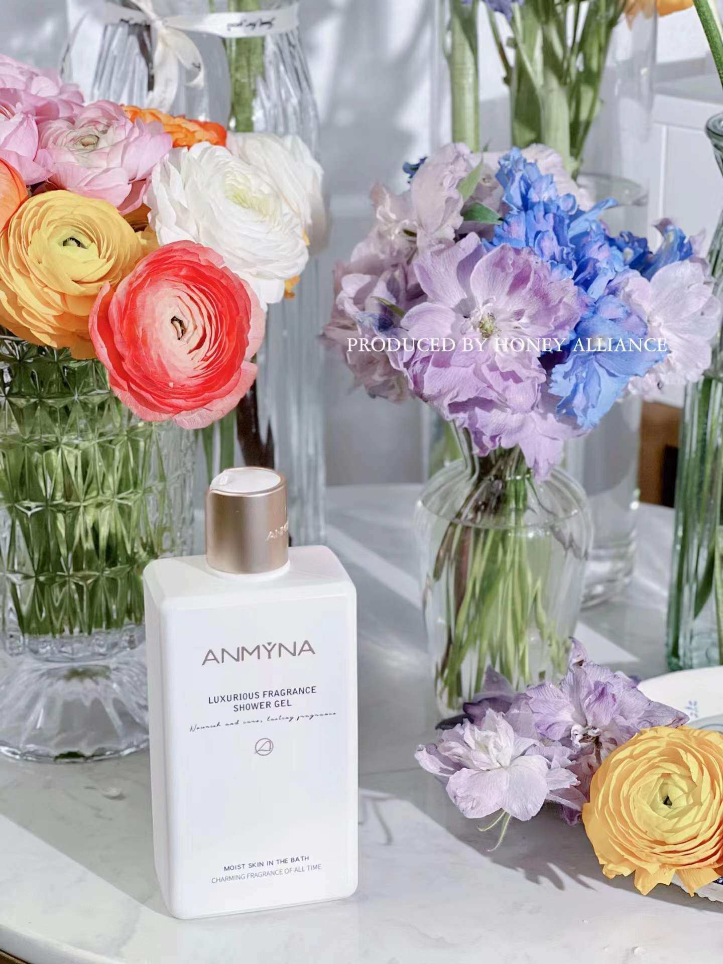 Amina's Fragrance Luxury Pet Shower Gel Silky Fragrance Gentle Cleansing Moisturizing Soft Skin 300ML