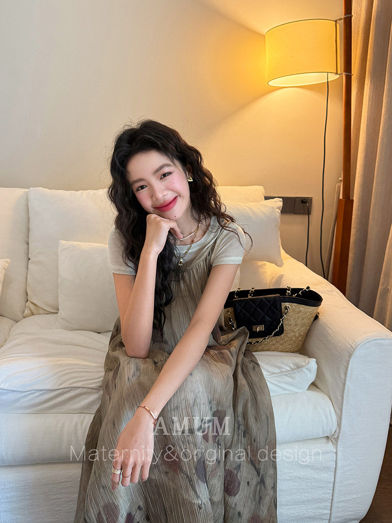 ◆ Amum Maternity Wear ◆ Outfits for Pregnant Moms~ Vintage Pleated Stylish Summer Dress That Doesn'T Show Pregnancy, Loose-Fitting Strap Dress. — 16