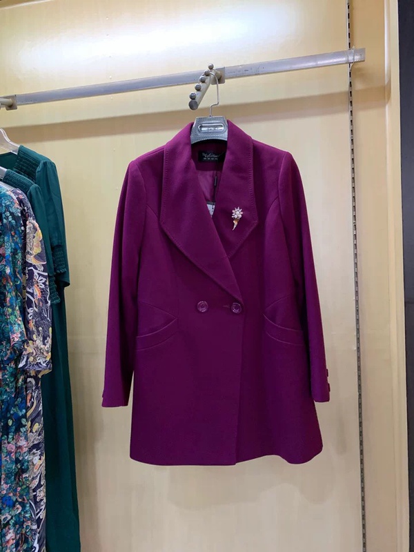 Mall-Wide Simultaneous Release of Ifiliidi 6203 Autumn New Collection: Women's Mid-Length Blazer Trench Coat with a Turn-Down Collar Mall-Wide Simultaneous Release of Ifiliidi 6203 Autumn New Collection: Women's Mid-Length Blazer Trench Coat with a Turn-Down Collar