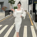 Белое весеннее платье, дизайнерский приталенный корсет, фонарь, юбка, французский стиль, квадратный вырез, новая коллекция, с акцентом на бедрах