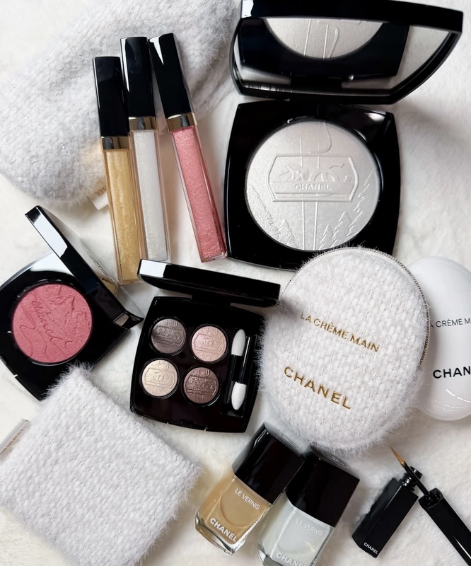 In-Stock Domestic Chanel 2026 Christmas Four-Color Eyeshadow 39 Highlighter Blush Palette Lipstick