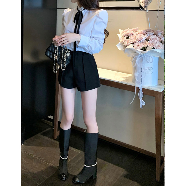 FairyJiang spring new black shorts women's design sense three-dimensional lines slim fit all-match casual pants