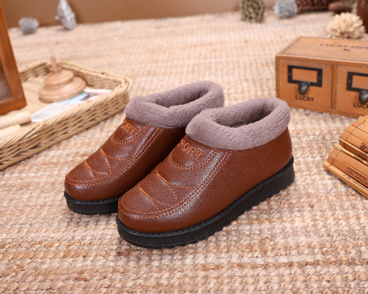 Mùa đông đặc biệt cộng với giày vải nhung Bắc Kinh cũ Giày nữ bằng vải cotton cao giúp giày chống trơn dày dày không thấm nước giày boot nữ xịn