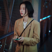 Im pretty good in his homesick week Rain Tong Tongtong same Western suit retro 100 lap suit jacket jacket blouse women 2021 suits.