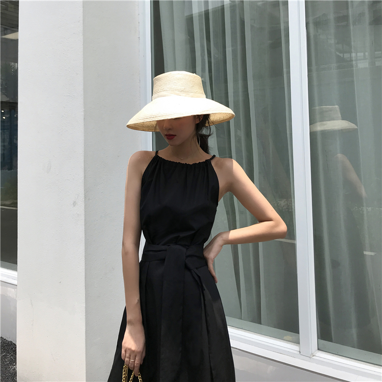 VK旗艦店 韓國風時尚掛脖收腰削肩無袖洋裝