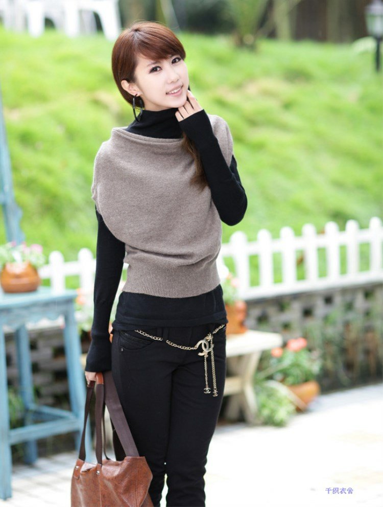 Vest bat tay áo cổ tròn đáy áo phiên bản Hàn Quốc của quần áo hai dây màu sắc mùa thu đông mới áo cổ lọ
