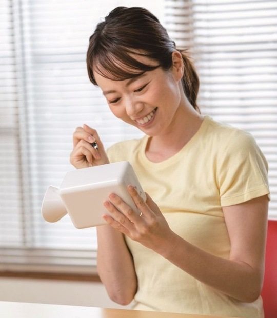 sakeboard-shouting-stress-vase